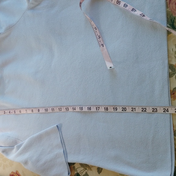 Ann Taylor Women's 3/4 Sleeve Knit Top with High Collar Soft Blue size Large - Picture 9 of 16